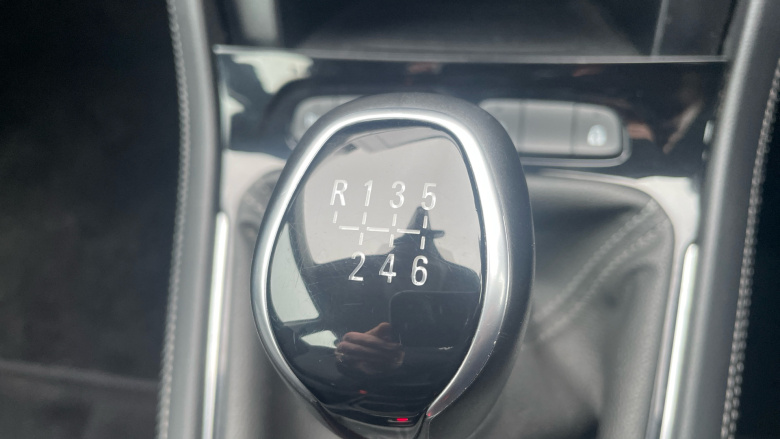 Vauxhall Grandland 1.2 Turbo SE 5dr Petrol Hatchback